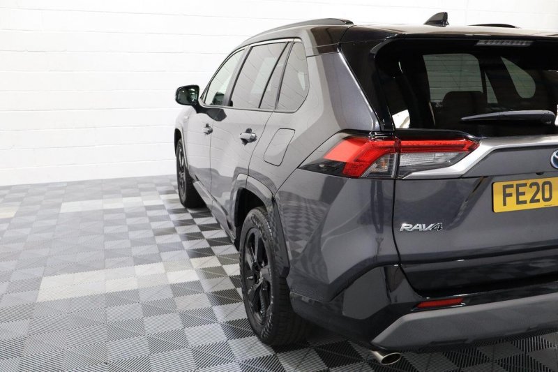 TOYOTA RAV4