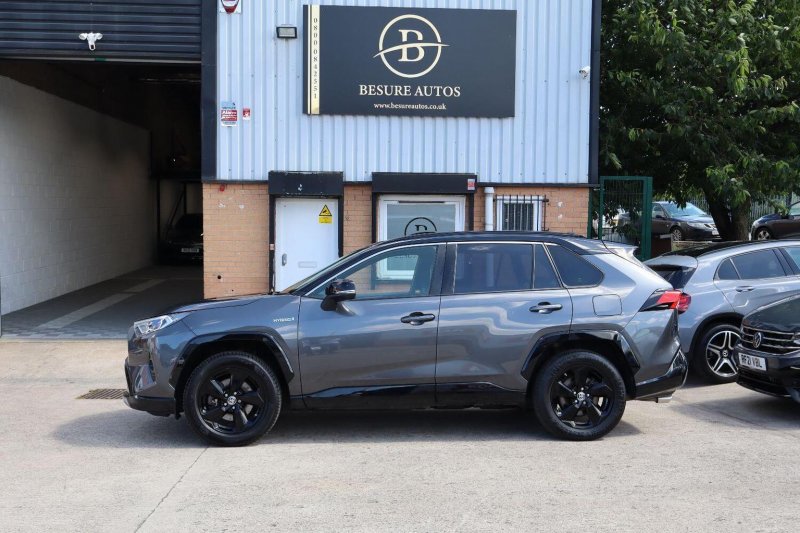 TOYOTA RAV4
