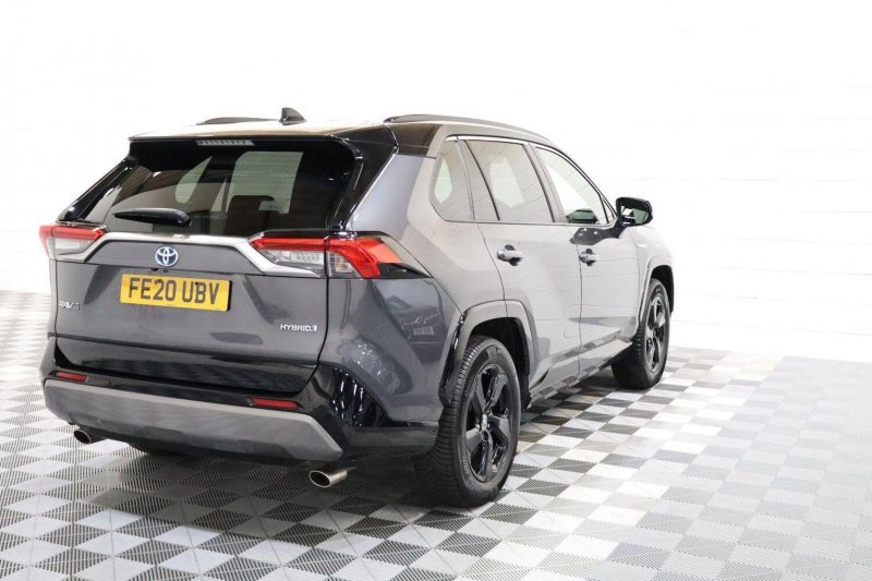 TOYOTA RAV4