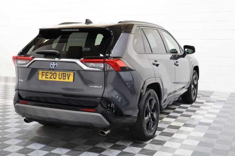 TOYOTA RAV4