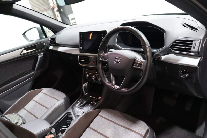 SEAT TARRACO
