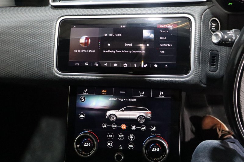 LAND ROVER RANGE ROVER VELAR