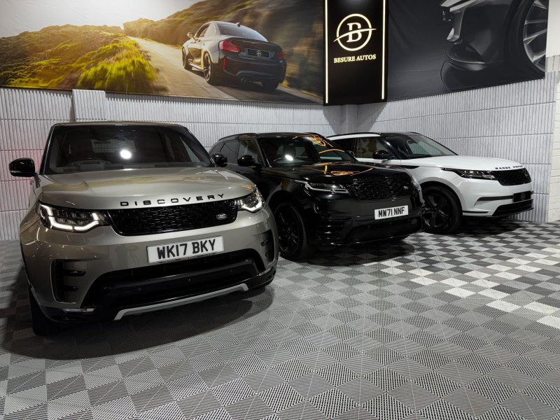 LAND ROVER RANGE ROVER VELAR